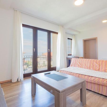 Et Larum Peštani Exterior foto