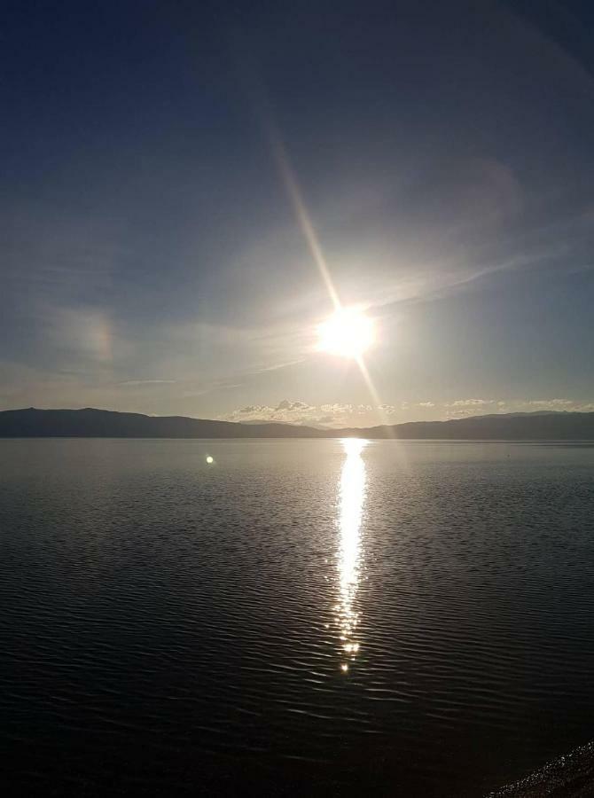Et Larum Peštani Exterior foto